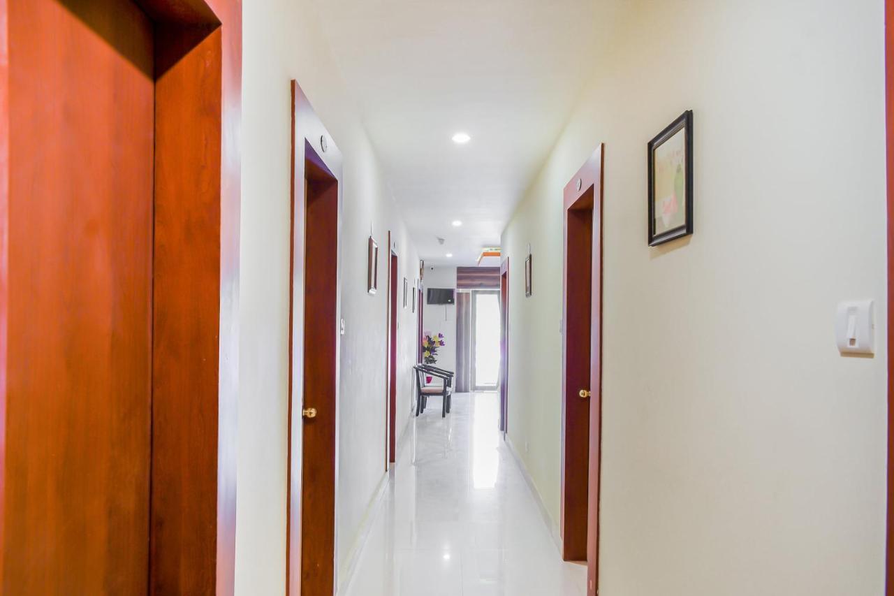 Capital O 67249 Hotel Planet Bhubaneswar Bagian luar foto