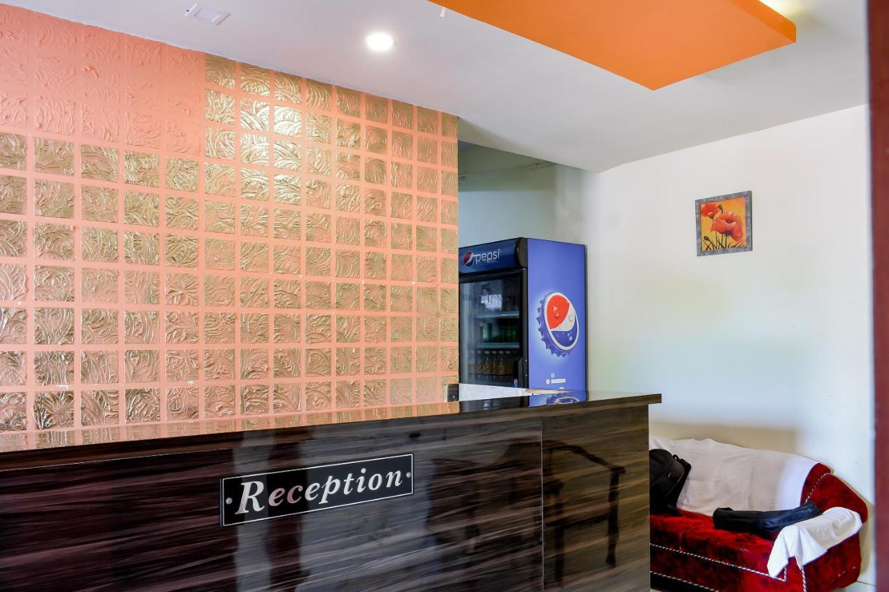 Capital O 67249 Hotel Planet Bhubaneswar Bagian luar foto