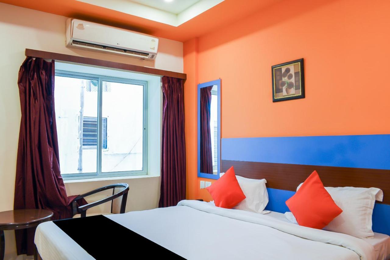 Capital O 67249 Hotel Planet Bhubaneswar Bagian luar foto